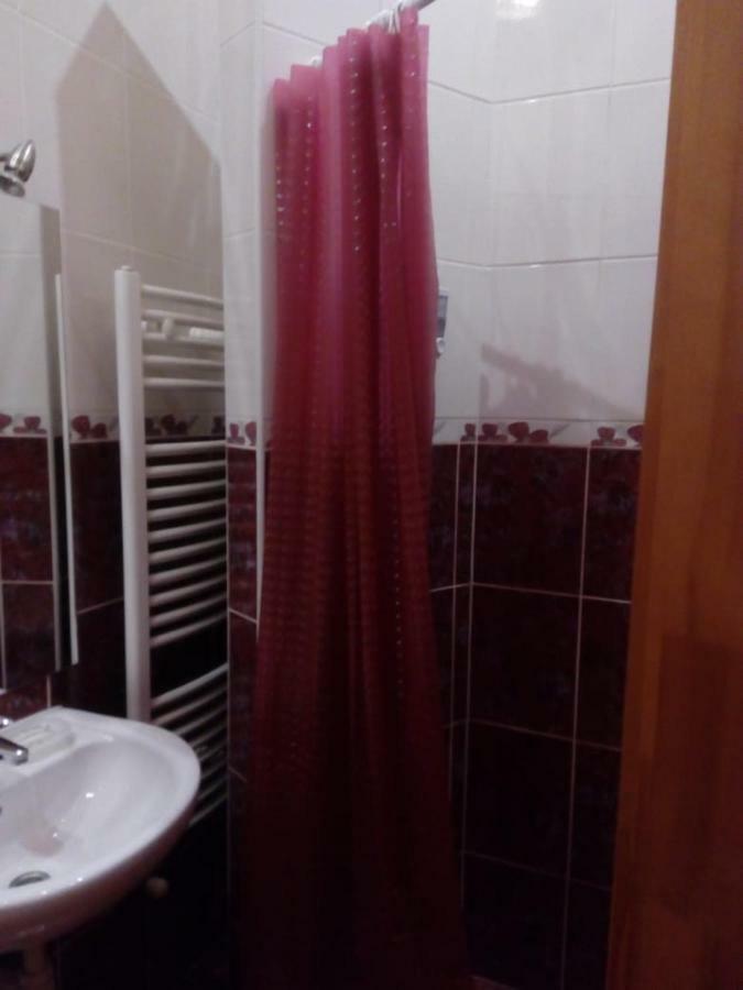 Betty-Major Apartman ไฮจ์ดุสโซบอสโล ภายนอก รูปภาพ